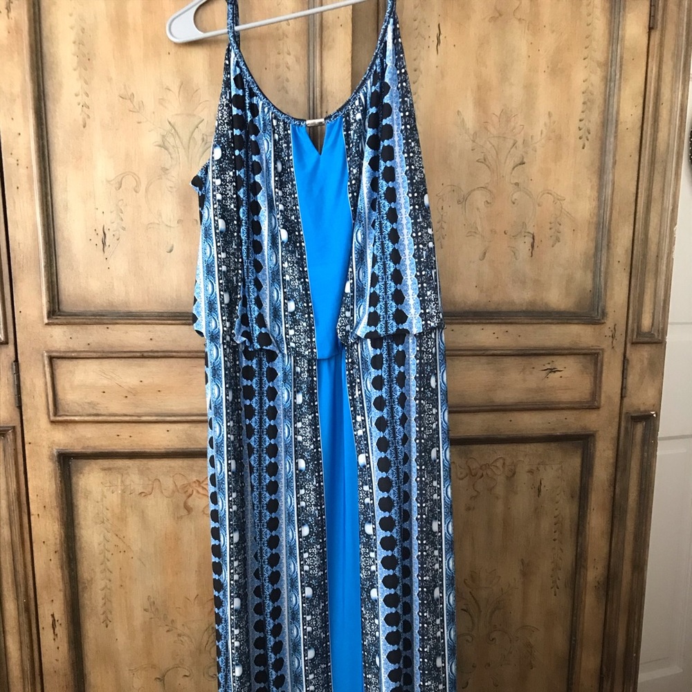 Maxi dress